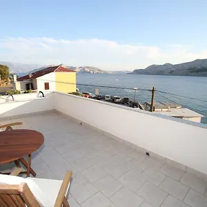 With The Sea View Penzion
