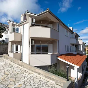 Crnekovic I Zarok Apartmán